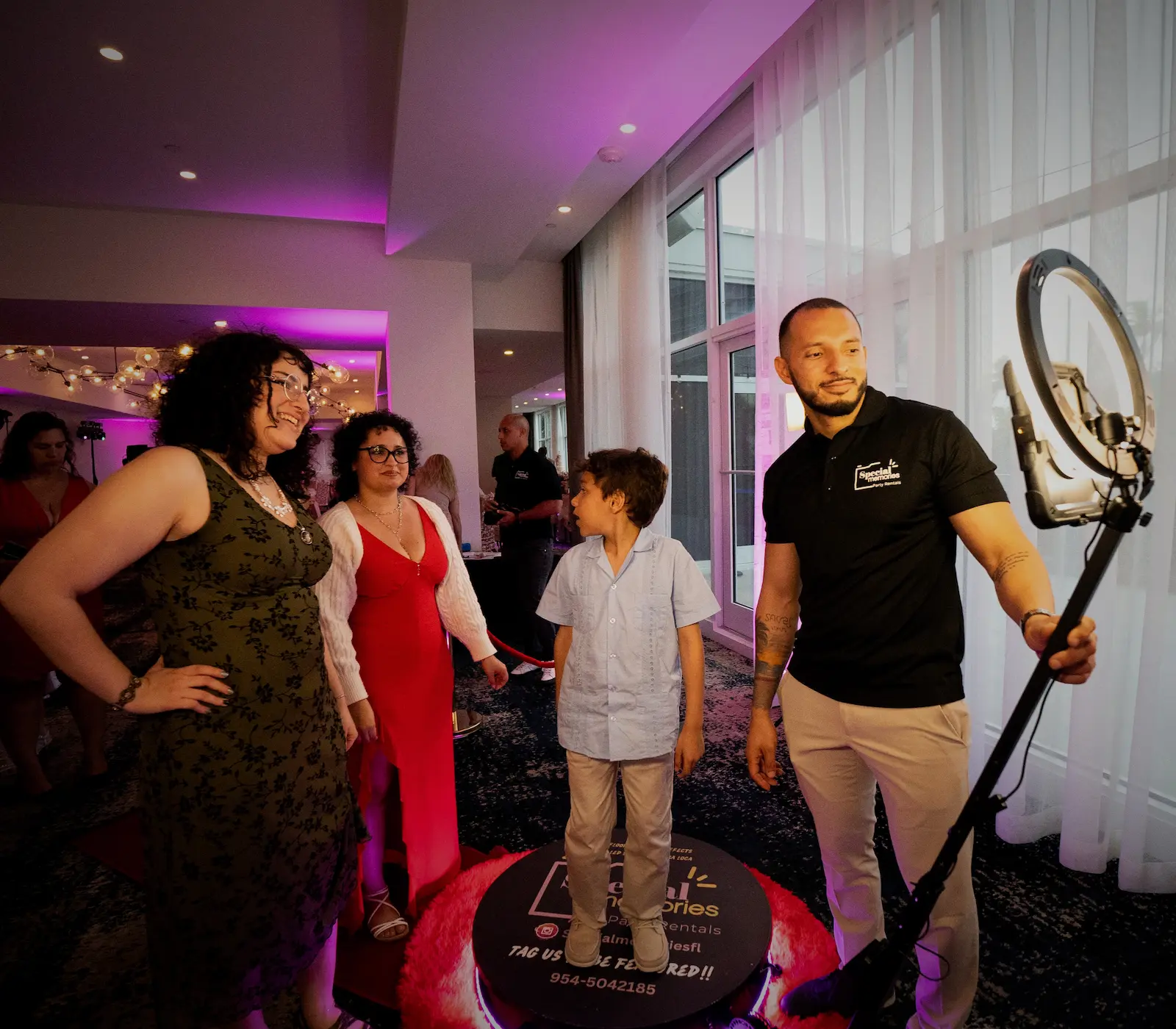 Premium 360 booth rental for quinceañeras, Sweet 16s and birthday parties in Miami