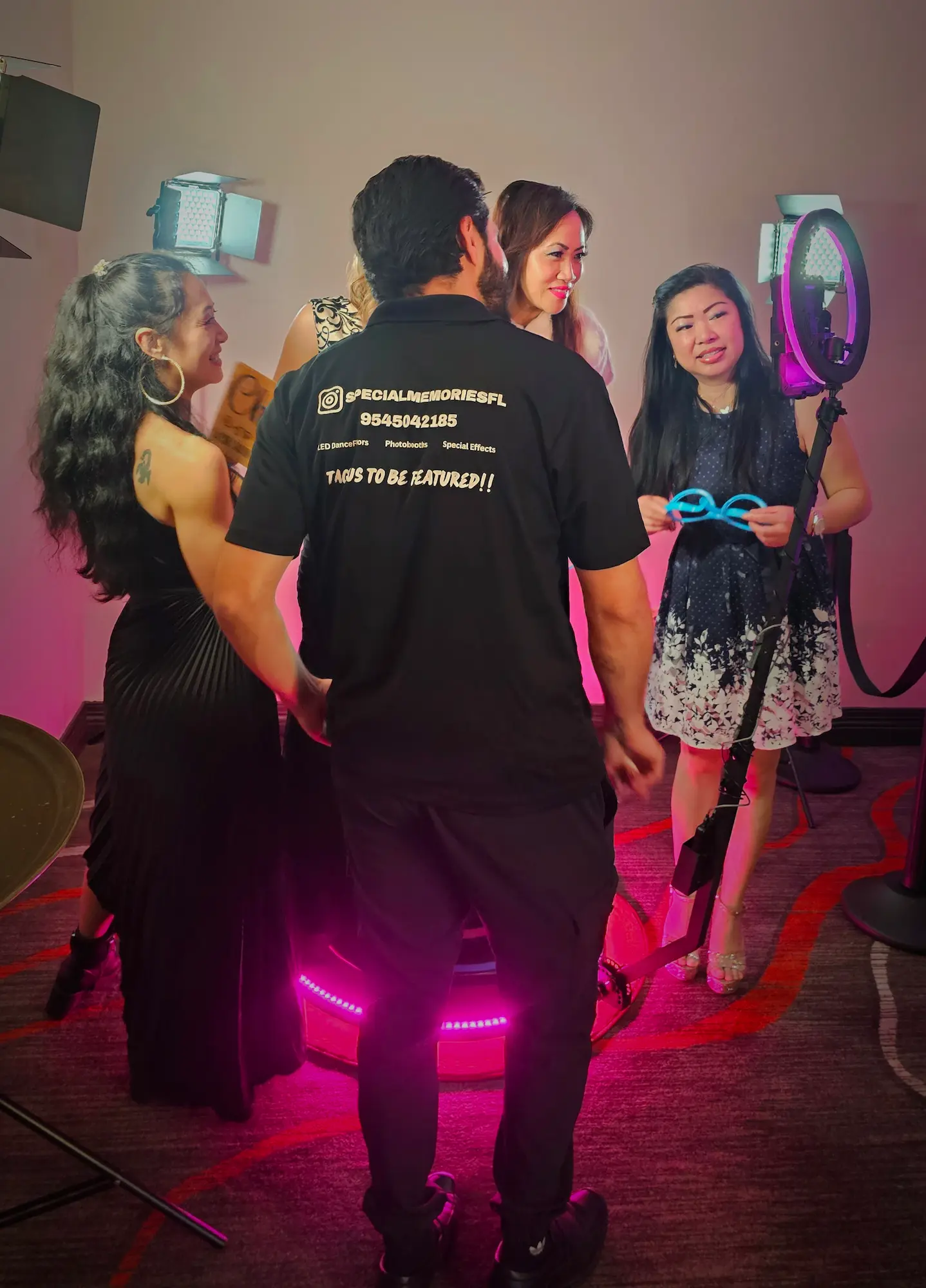 Wedding 360 photo booth with instant digital sharing and professional lighting in Broward County