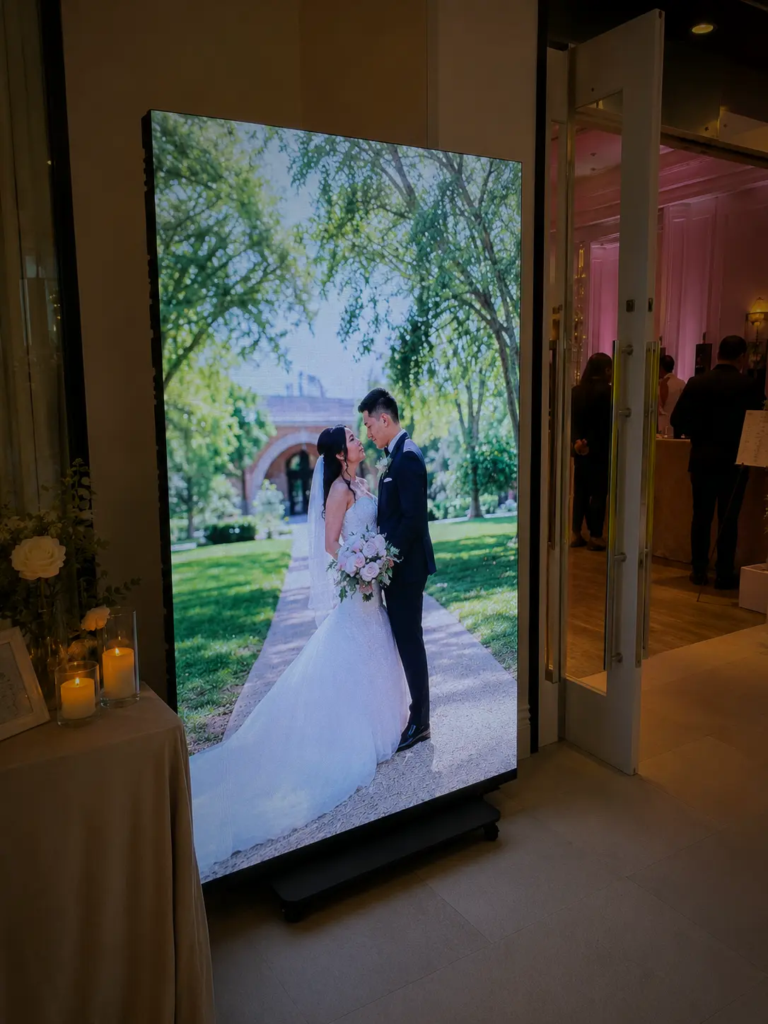 Vertical LED screen rental in Broward County for special events