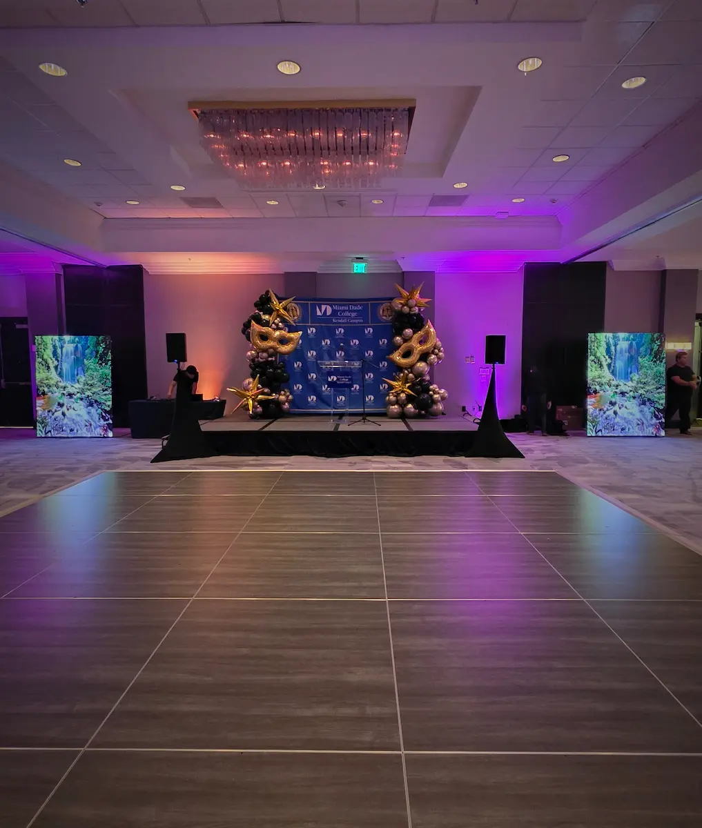 LED poster screens in West Palm Beach displaying custom videos