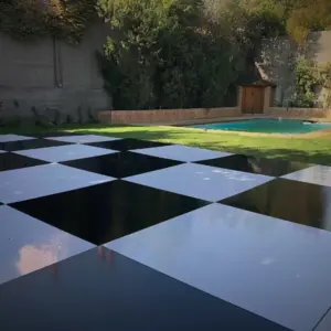 BLACK & WHITE CHECKERED FLOORS