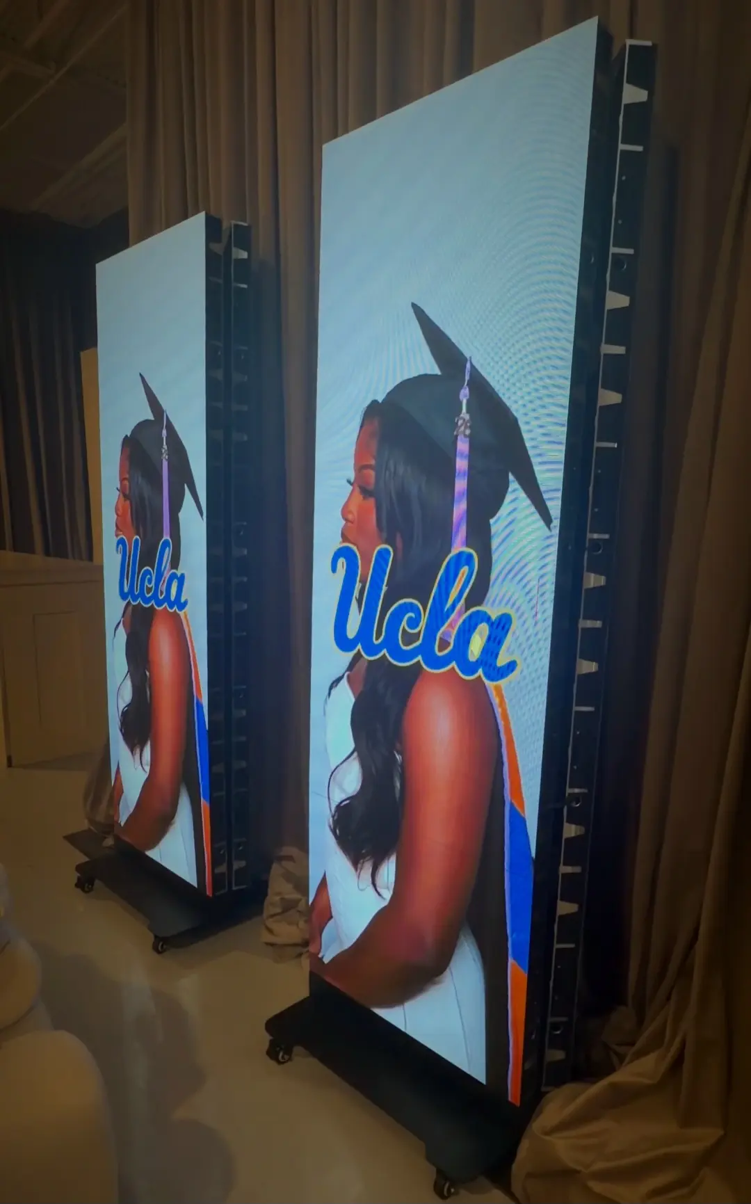vertical LED poster displays at a Miami, Palm beach and all South Florida